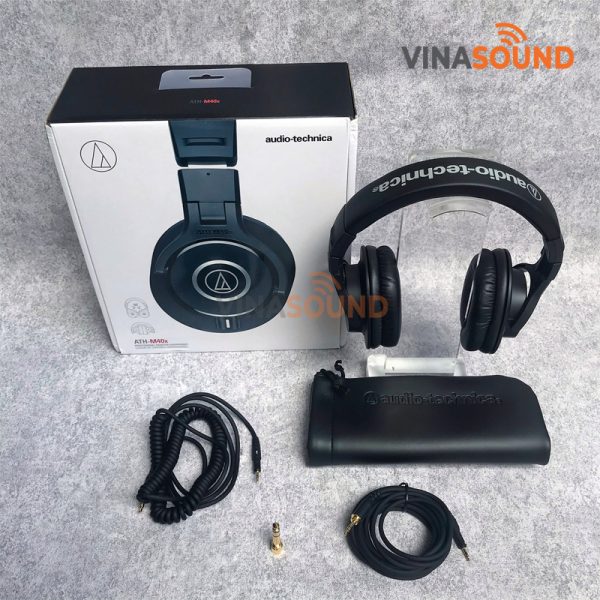 Trọn bộ tai nghe kiểm âm Audio Technica ATH-M40x | Ảnh: Vinasound.vn